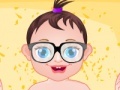 Juego Baby Deni wearing glasses