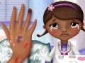 Juego Doc Mcstuffins. Hand doctor